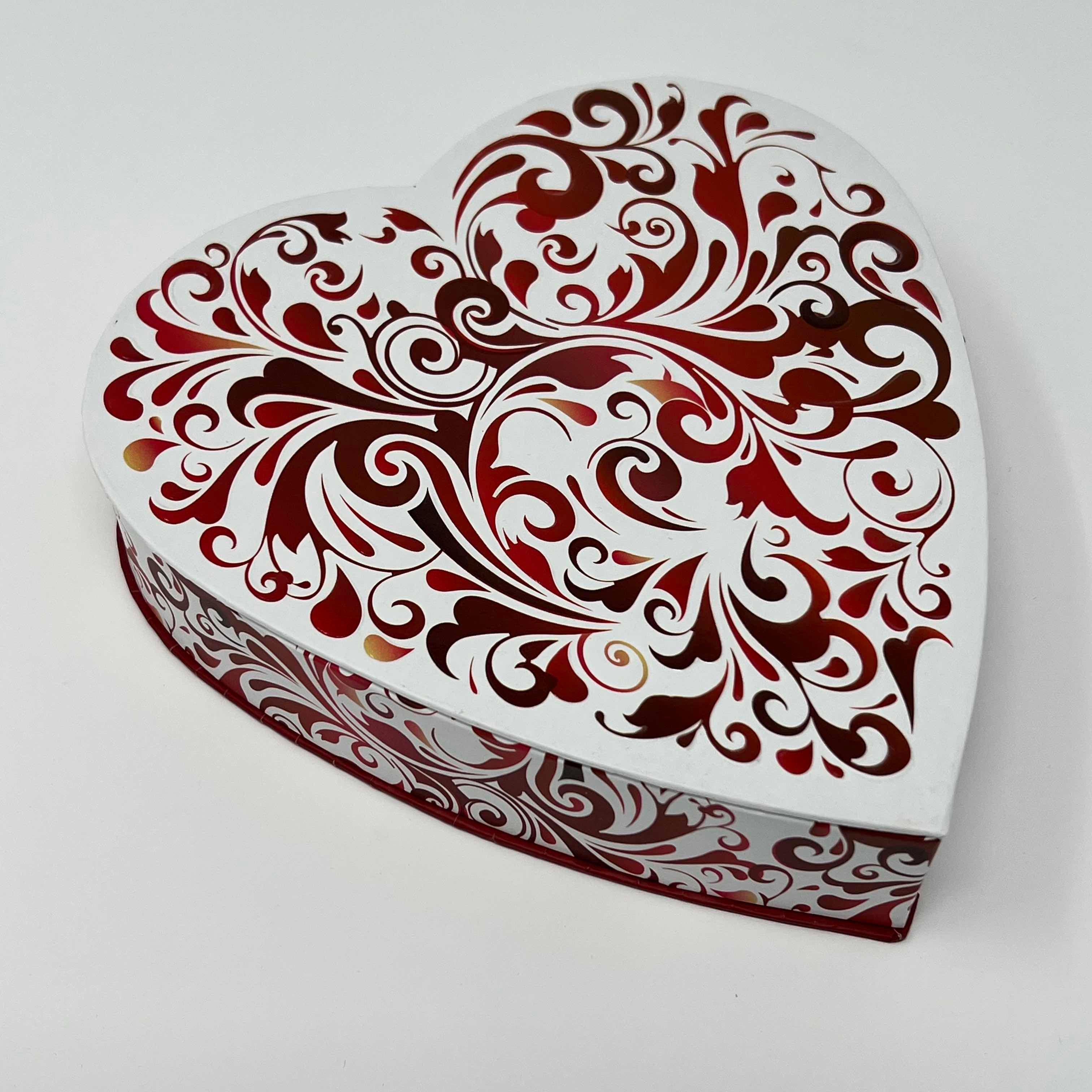  07 1 2 pound heart box candy box